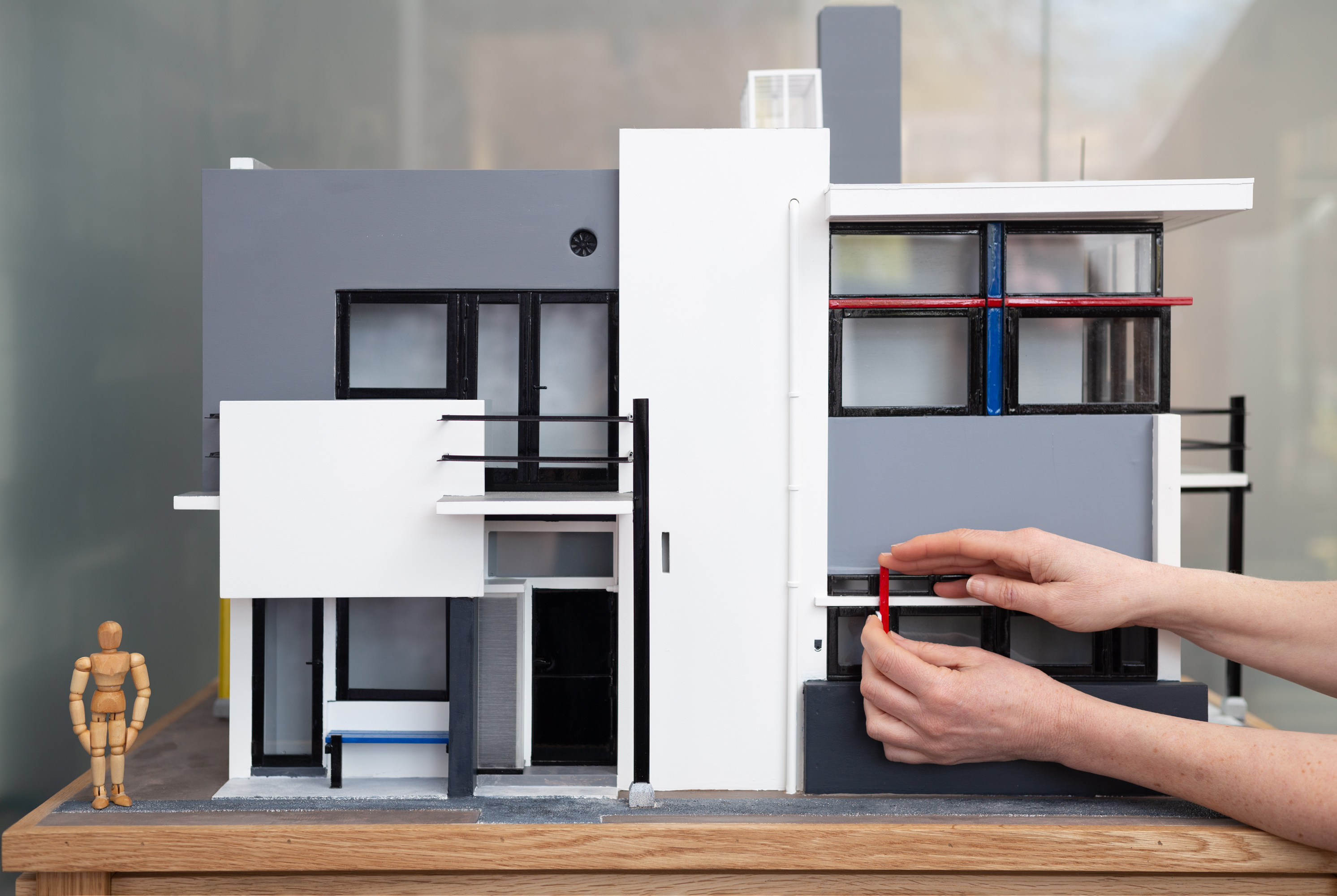 Voelmaquette van het Rietveld Schröderhuis vastgelegd door Tessa de Geus